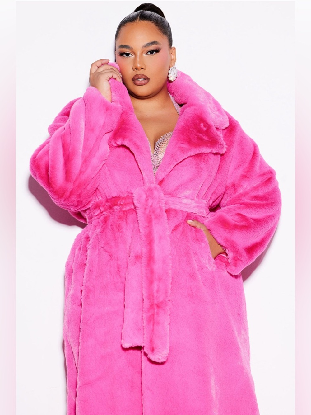 NWT Fashion Nova Plush Faux Fur Belted Coat in Hot Pink 3X - Picture 7 of 9
